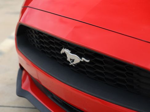 Used 2020 Ford Mustang Premium image 42