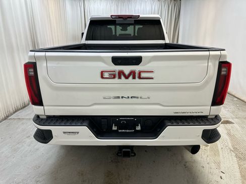 Certified 2024 GMC Sierra 2500 Denali w/ Denali Reserve Package AWD/4WD image 9