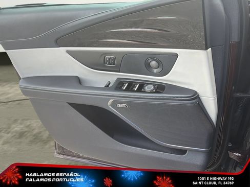Used 2024 Lincoln Nautilus Premier w/ Equipment Group 102A AWD/4WD image 11