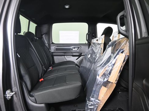Used 2025 RAM 1500 Big Horn AWD/4WD image 16