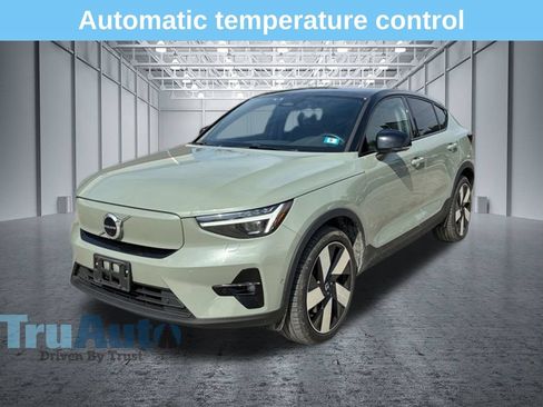 Used 2022 Volvo C40 P8 Recharge Ultimate AWD/4WD image 3