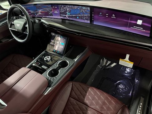 New 2026 Cadillac Escalade Luxury w/ Touring Package image 57