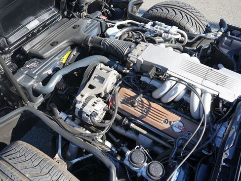 Used 1988 Chevrolet Corvette Base image 10