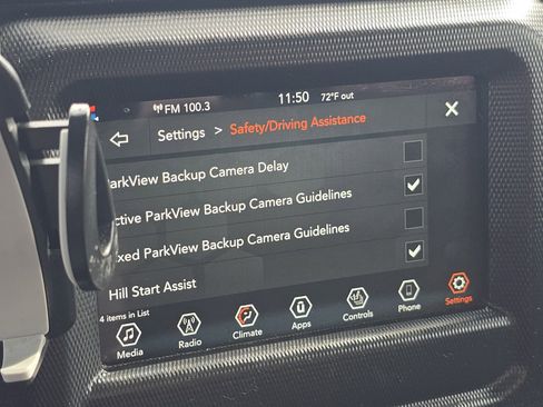 Used 2022 Jeep Wrangler Willys image 27