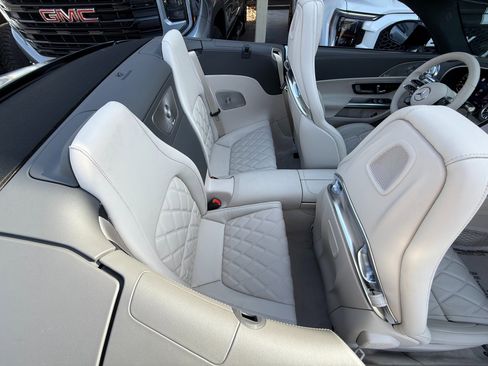 Used 2022 Mercedes-Benz SL 63 AMG 4MATIC image 26