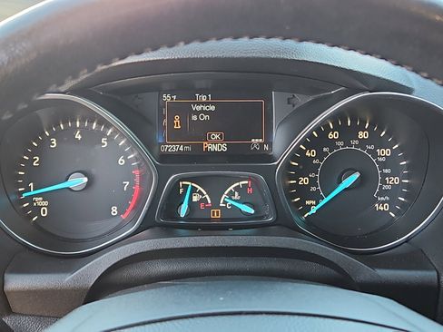 Used 2019 Ford Escape SEL image 16