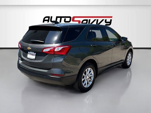 Used 2019 Chevrolet Equinox LS w/ LS Convenience Package image 7