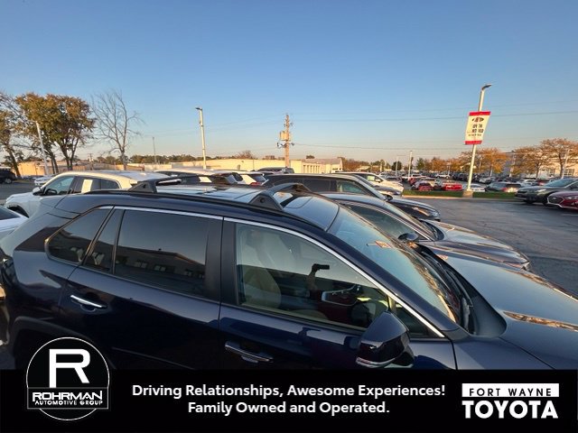 Used 2024 Toyota RAV4 Limited w/ Weather Package AWD/4WD image 4