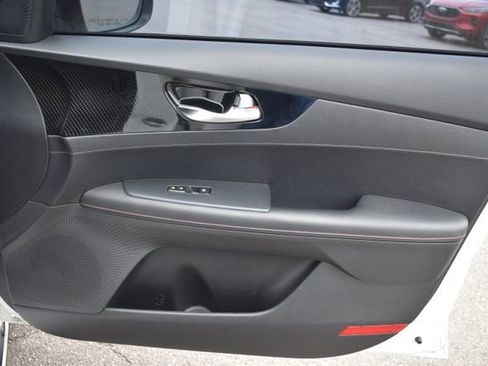 Used 2020 Kia Forte GT FWD image 41
