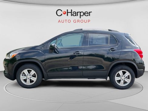 Certified 2022 Chevrolet Trax LT w/ LT Convenience Package AWD/4WD image 6