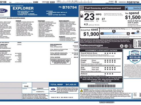 Used 2023 Ford Explorer XLT w/ Equipment Group 202A image 3