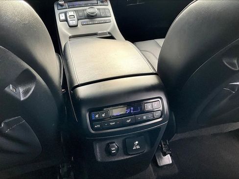 Used 2021 Hyundai Palisade Limited FWD image 11