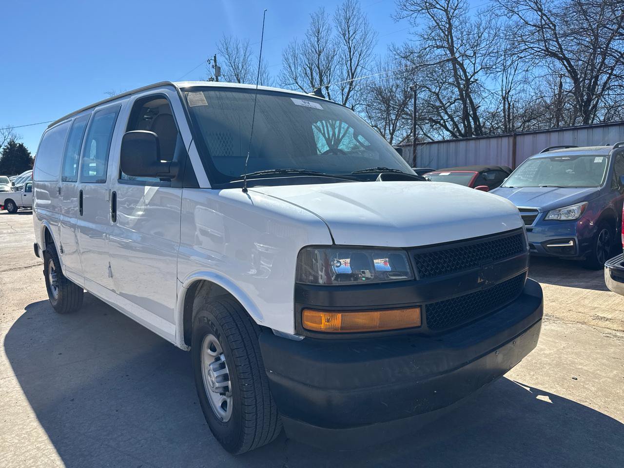 Used 2019 Chevrolet Express 2500 w/ Driver Convenience Package RWD image 22