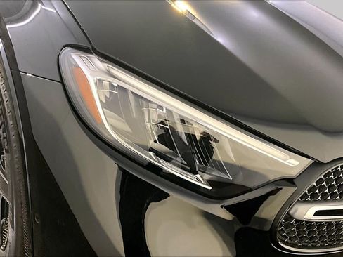 New 2026 Mercedes-Benz GLC 300 4MATIC image 16