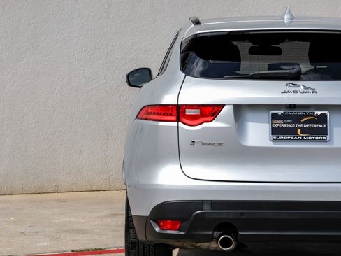 Used 2018 Jaguar F-PACE Prestige AWD/4WD image 44