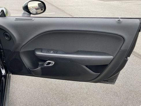 Used 2019 Dodge Challenger R/T RWD image 16