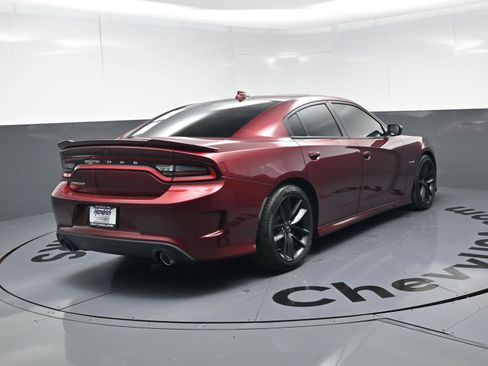 Used 2021 Dodge Charger R/T w/ Performance Handling Group image 9