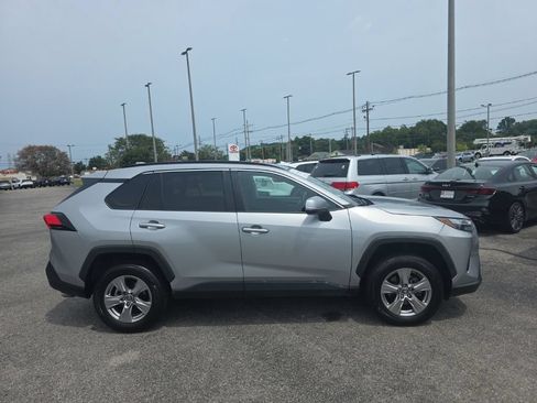 Certified 2023 Toyota RAV4 XLE w/ Convenience Package AWD/4WD image 4