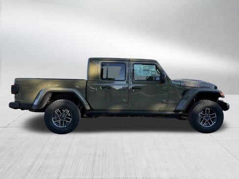 New 2026 Jeep Gladiator Mojave image 4