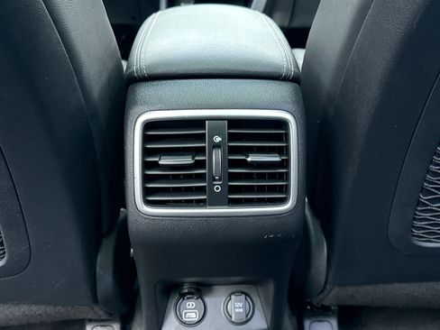 Used 2020 Kia Sportage SX image 22