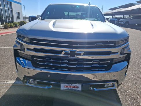 Used 2020 Chevrolet Silverado 1500 LTZ w/ LTZ Premium Package AWD/4WD image 8