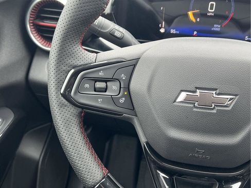 New 2026 Chevrolet Trax RS image 18