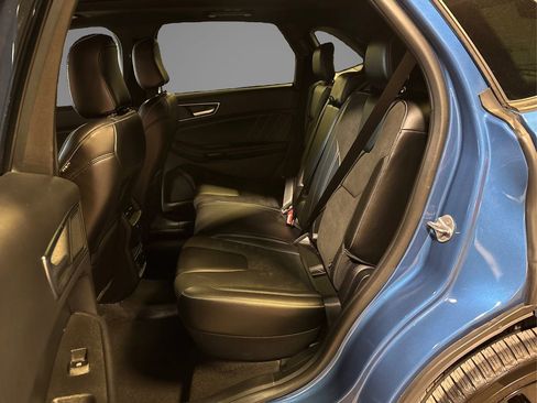 Used 2021 Ford Edge ST w/ Equipment Group 401A image 10