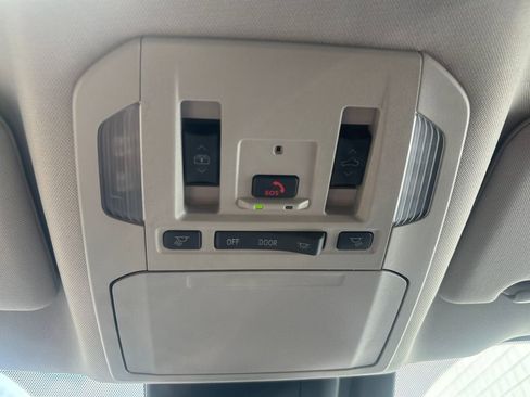 New 2026 Toyota Highlander Platinum image 55