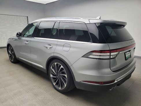 Used 2020 Lincoln Aviator Reserve w/ Equipment Group 202A image 3