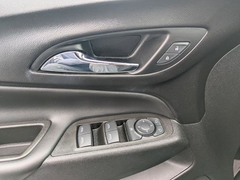 Certified 2021 Chevrolet Equinox LT image 22