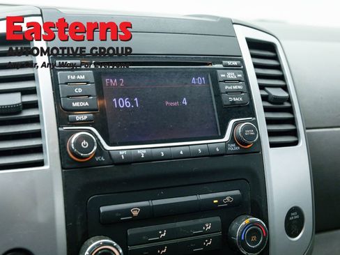 Used 2017 Nissan Frontier S image 19