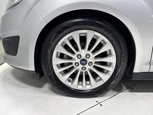Used 2017 Ford C-MAX SE FWD image 6