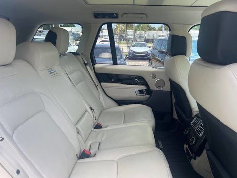 Used 2021 Land Rover Range Rover Westminster Edition image 9