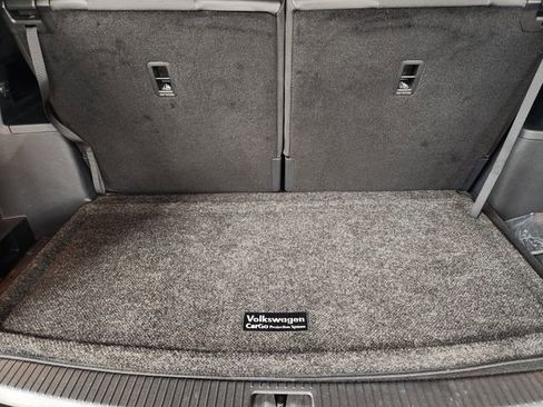 Used 2023 Volkswagen Atlas SE w/ Panoramic Sunroof Package FWD image 34