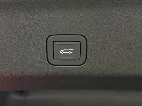New 2026 GMC Yukon Denali w/ Denali Reserve Package AWD/4WD image 45