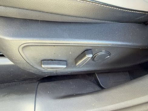 Certified 2022 Ford Escape SEL image 34