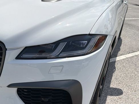 Used 2021 Jaguar F-PACE SVR AWD/4WD image 10