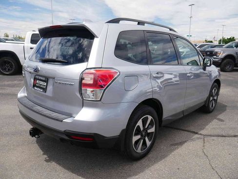 Used 2018 Subaru Forester 2.5i Premium AWD/4WD image 19