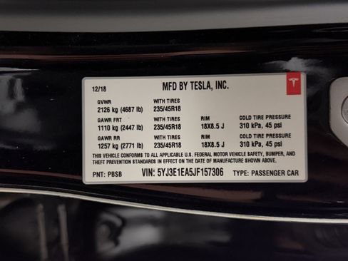 Used 2018 Tesla Model 3 Long Range RWD image 27