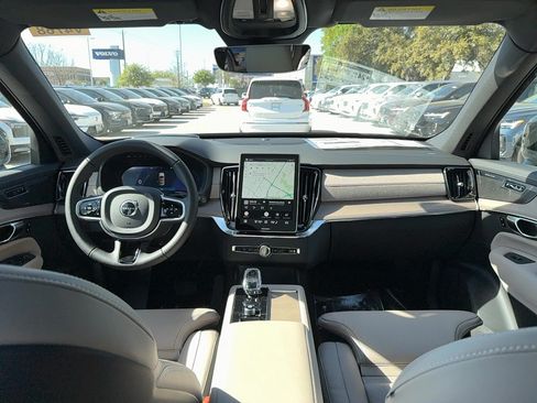 New 2026 Volvo XC90 B5 Ultra AWD/4WD image 18
