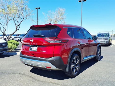 Used 2023 Nissan Rogue Platinum w/ Platinum Premium Package image 6