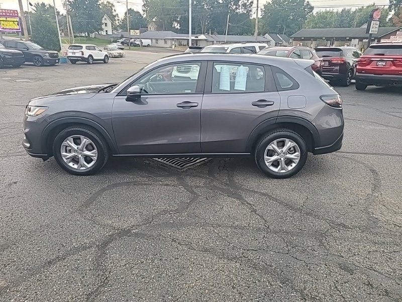 Used 2024 Honda HR-V LX image 3