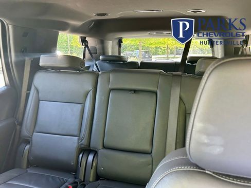 Certified 2025 Chevrolet Tahoe LT image 28