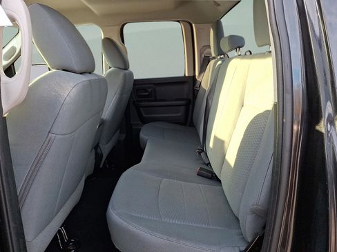 Used 2017 RAM 1500 Express w/ Black Ram 1500 Express Group image 8