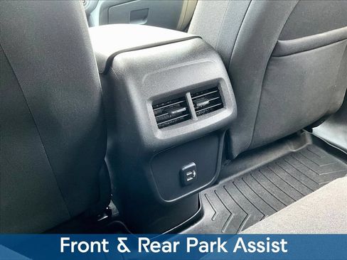 Used 2022 Chevrolet Equinox LT FWD image 13