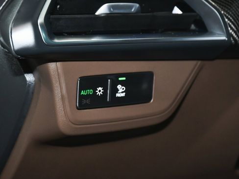 Used 2024 Audi RS e-tron GT w/ Ceramic Brake Package image 23