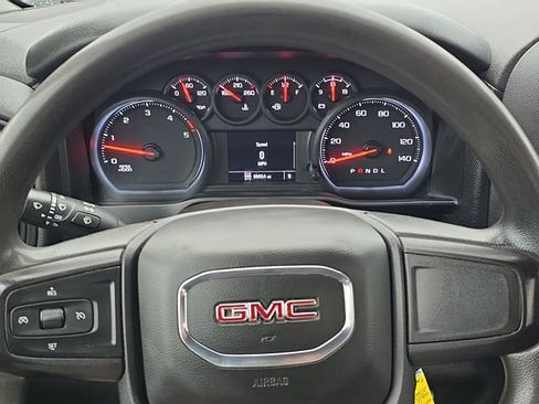 Used 2022 GMC Sierra 3500 Pro w/ Convenience Package image 19