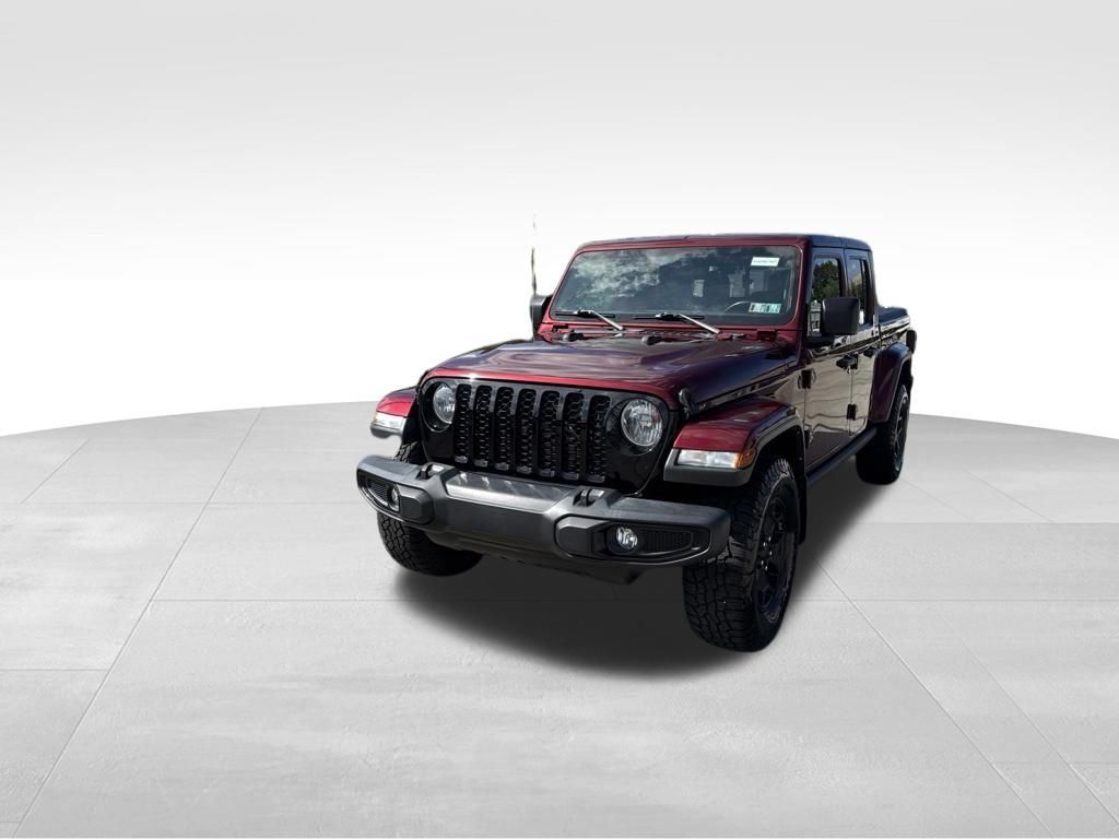 Used 2021 Jeep Gladiator Sport AWD/4WD image 2