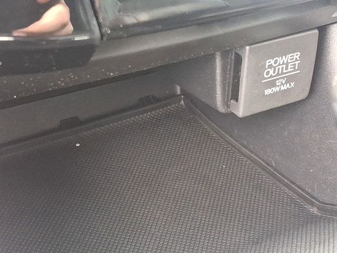 Used 2016 Honda Accord Sport image 24