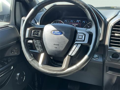 Used 2020 Ford Expedition Limited image 33